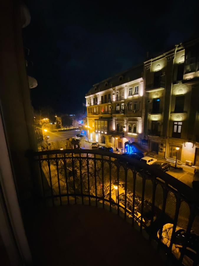 Four Seasons Apartment By Baku Housing Ngoại thất bức ảnh